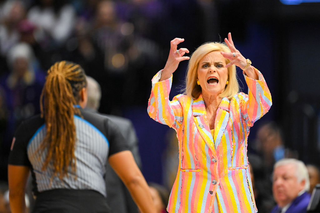 LSU coach Kim Mulkey threatens to SUE the Washington Post over rumored  'false' story in the works as she hits out at the 'sleazy tactics' of the  media