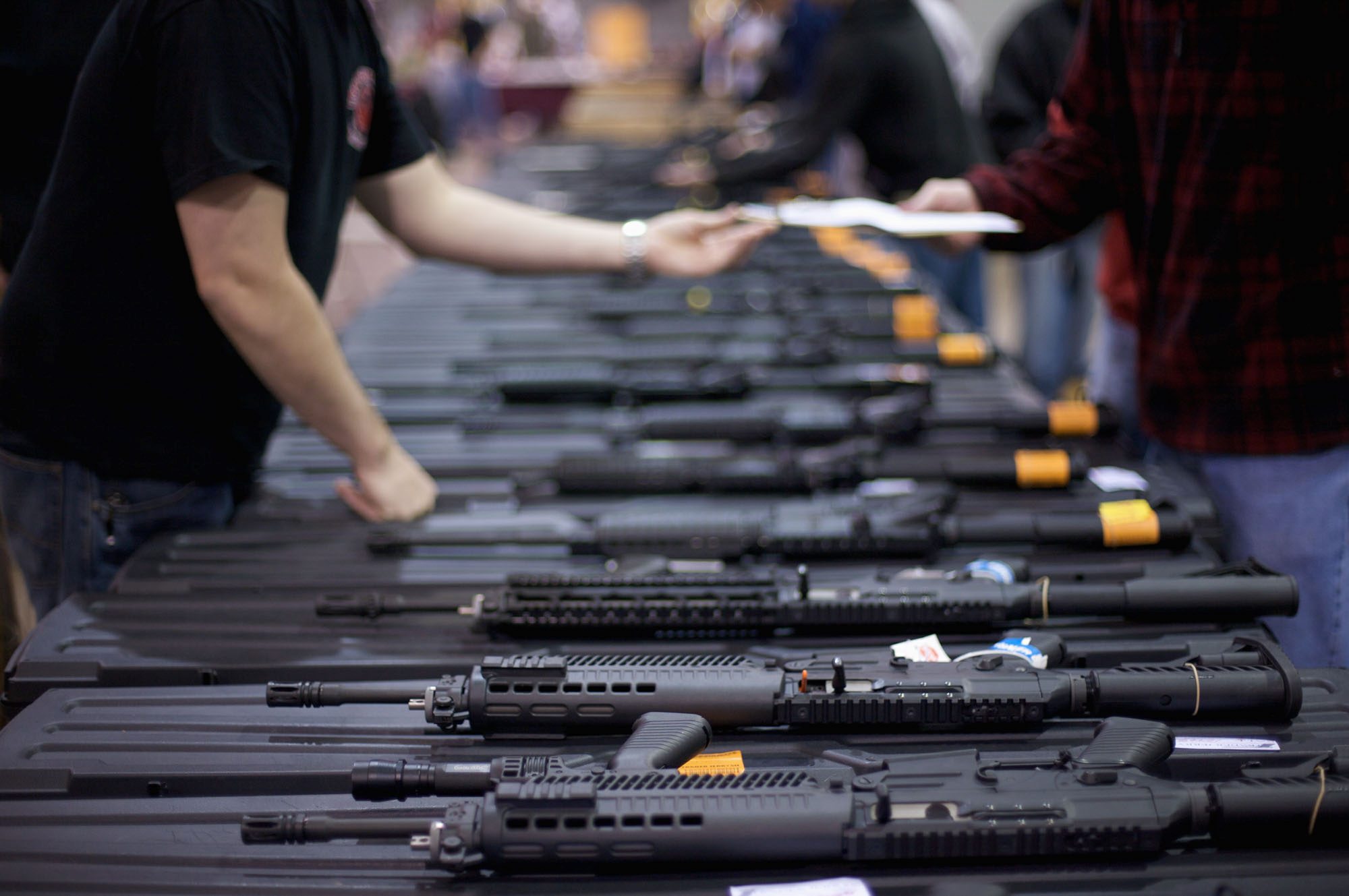 Virginia gun show arrests undercut Obama demand for tighter