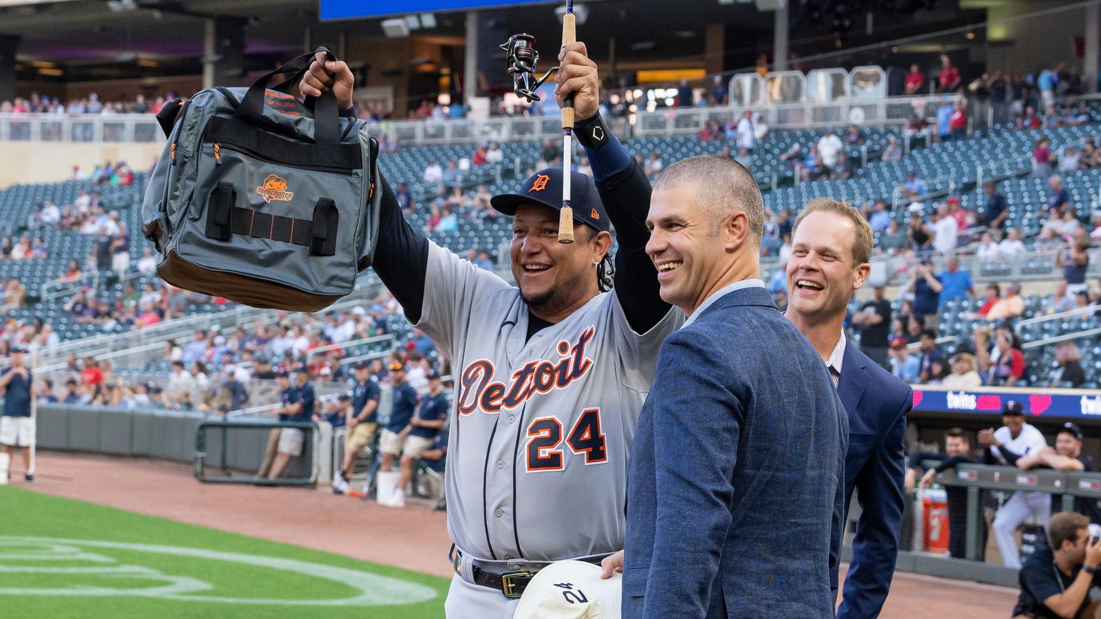 Miguel Cabrera honored pregame, then helps Tigers secure second in