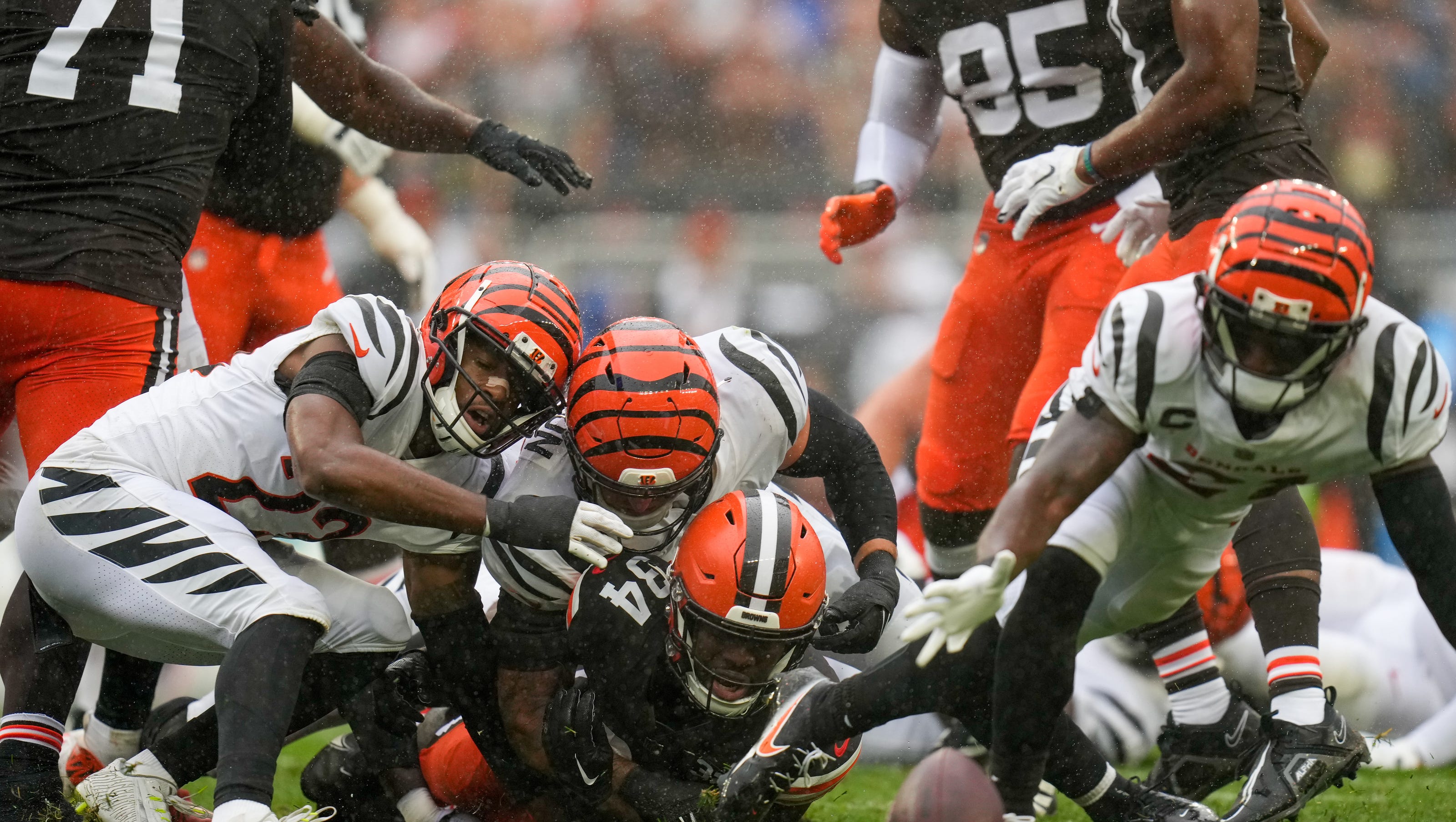 Photos From the Muni Lot Before the Browns Won Their 2023 Home Opener  Against the Bengals, Cleveland