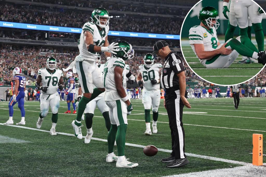 Jets lose Aaron Rodgers to Achilles injury, then rally to stun