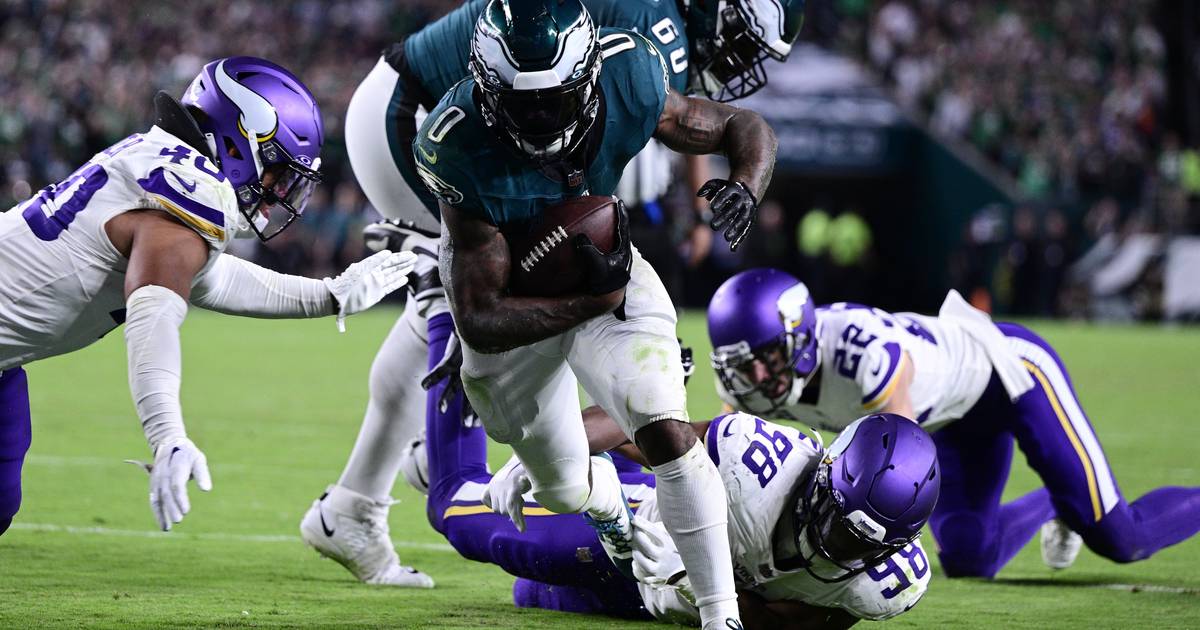 Philadelphia Eagles beat Minnesota Vikings 34-28