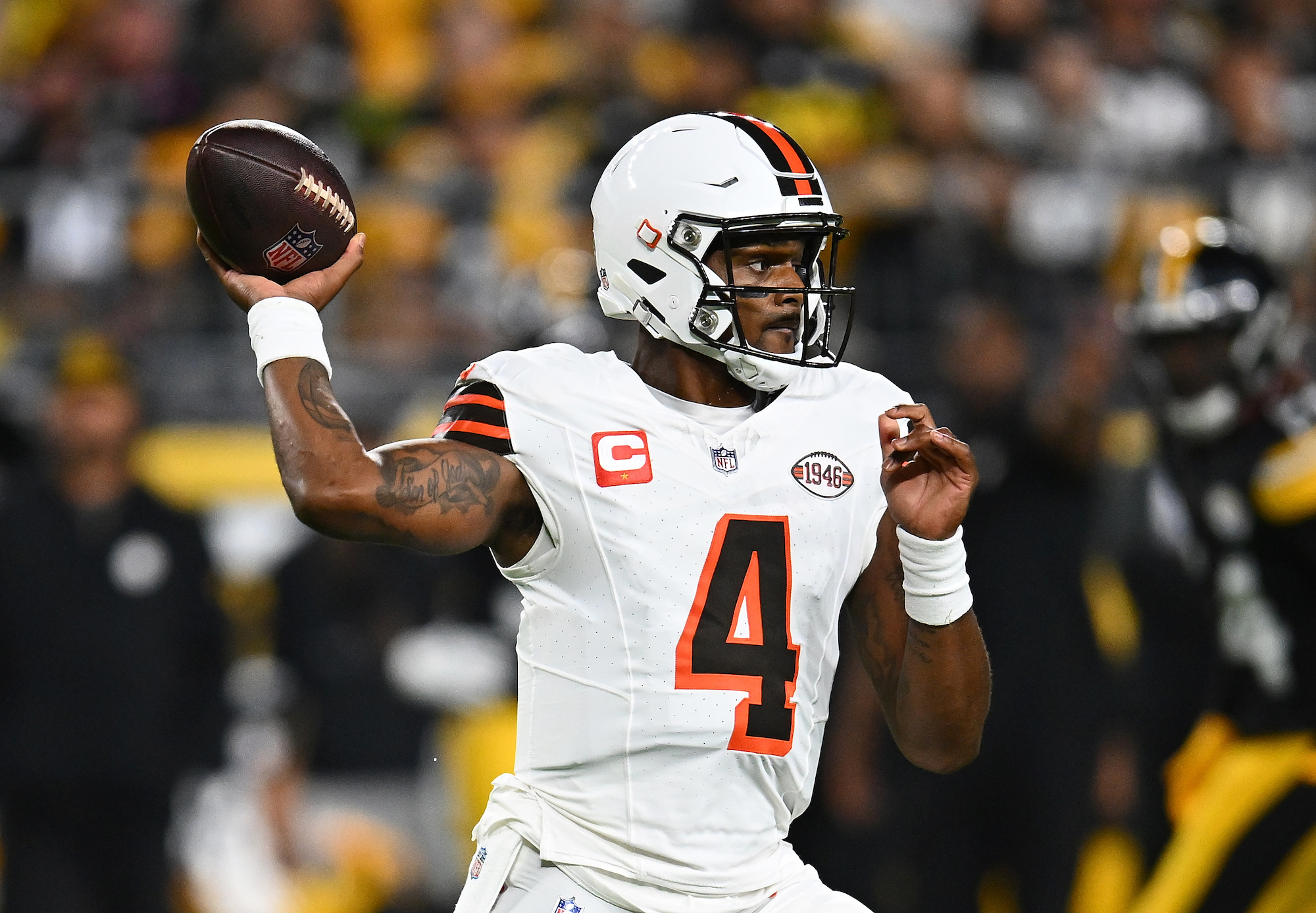 Deshaun Watson faces backlash from fans as Cleveland Browns begin