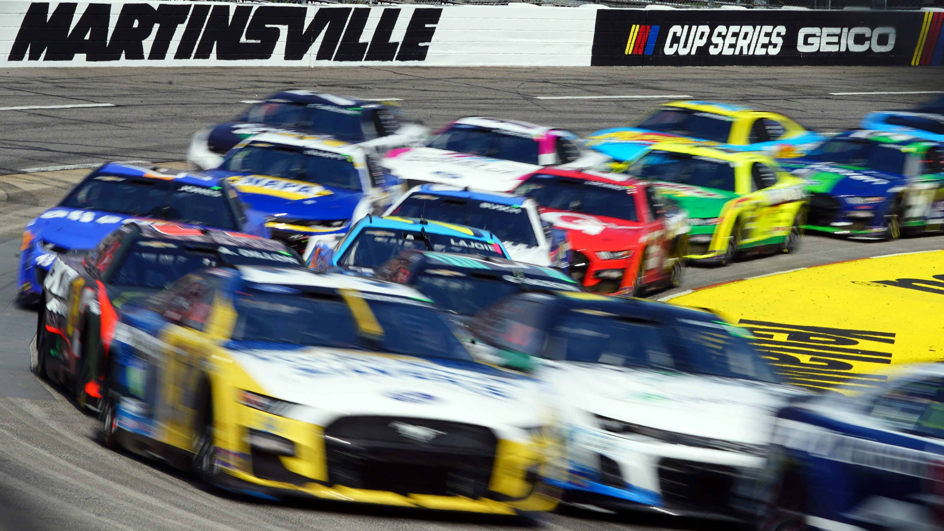 NASCAR Martinsville playoff race 2023 Start time, TV, streaming