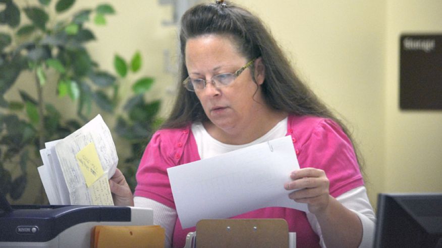 Ky Clerk Refuses To Issues Same Sex Marriage Licenses Allsides 3551