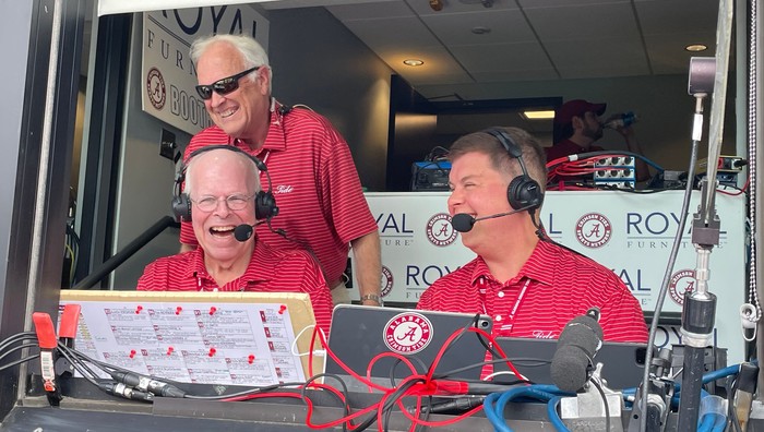 Eli Gold not returning in fall of 2024 as voice of Alabama football, ending 35-year run | AllSides