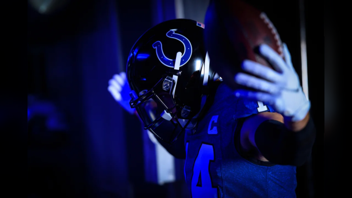 Colts celebrate new 'Indiana Nights' uniforms with jersey giveaway