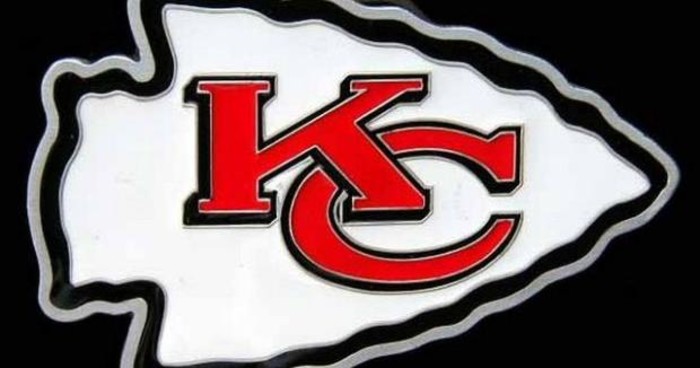 Chiefs fall to Saints, 26-24, in first preseason game