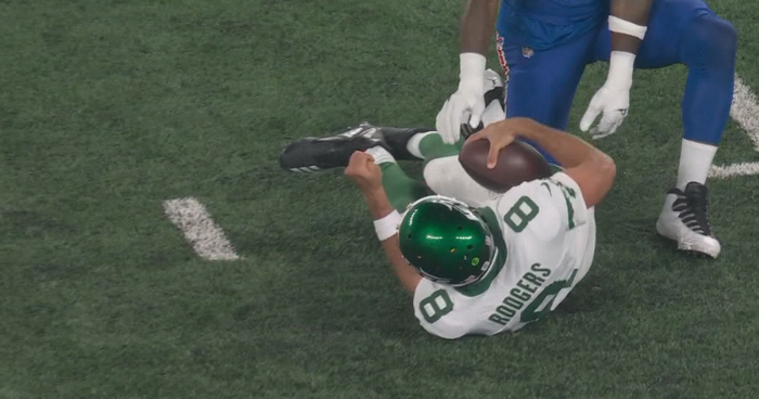 Aaron Rodgers injures his left Achilles tendon in his first series for the  Jets - ABC News