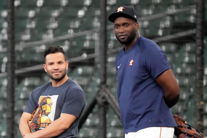 Jose Altuve placed on injured list by Astros with left oblique