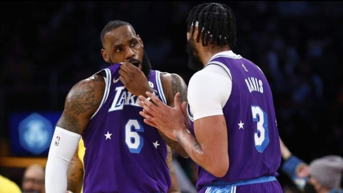 Lakers star LeBron James makes strong statement about possible 