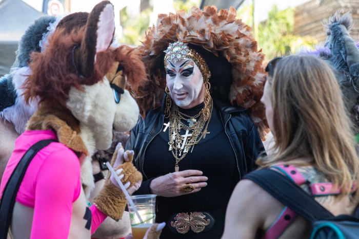 LA Dodgers apologize & re-invite Sisters of Perpetual Indulgence